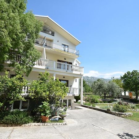 Apartments Nina Starigrad Paklenica Exterior photo